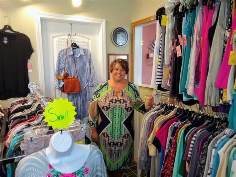 Best Used, Vintage & Consignment in Mattoon, IL 61938 - Wooden Nickel - Hidden Talents, The Carriage House, Once Again Interiors, Victoria's Hang Ups, Spence's On Jackson, Repeat Boutique, Repeat Threads, Cristina Lee's Collectible Corner. 