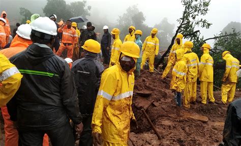 Rescue efforts have resumed in western India where a landslide killed at least 16 people