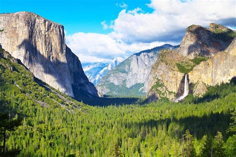 Reservations for Yosemite National Park are coming back for 2024