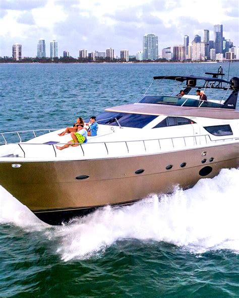 Reserve Miami VIP Yachts