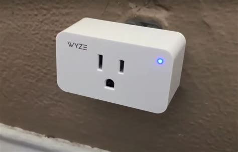 Is there a way to reset the Wyze smart pl
