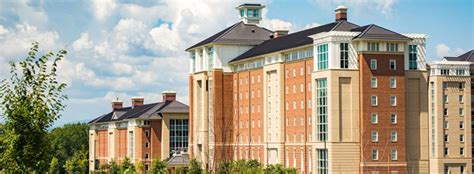 Find out what life is like on the campus of Liberty University. Explore recreational facilities, modern dorms, and award-winning dining facilities.. 