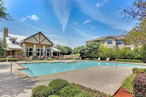 Residences at Holland Lake Apartment Homes, Weatherford, TX …