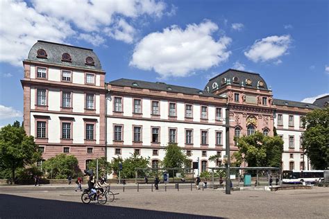 Residential Palace Darmstadt - Wikipedia