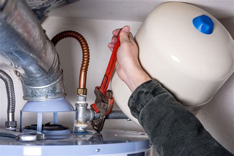 Residential plumbing services. When it comes to plumbing emergencies, time is of the essence. Ignoring a plumbing issue can lead to further damage and costly repairs. Knowing when to call for emergency plumbing ... 