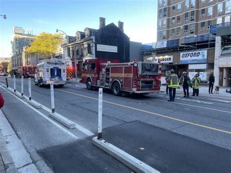 Residential unit fire closes roads in Yonge and Church area
