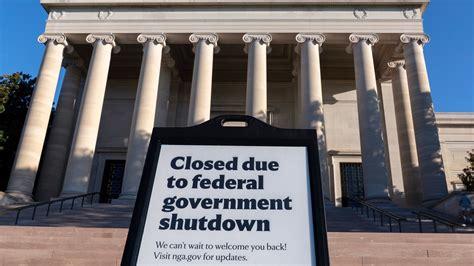 Resolution to American government shutdown in focus as leftists bicker