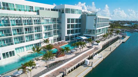 Resort world bimini. Book Resorts World Bimini, Bahamas on Tripadvisor: See 657 traveler reviews, 1,187 candid photos, and great deals for Resorts World Bimini, ranked #4 of 7 hotels in Bahamas and rated 3 of 5 at Tripadvisor. 