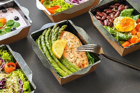 Restaurant meal prep. Rubbermaid 28-Piece Food Storage Containers with Snap Bases for Easy Organization and Lids for Lunch, Meal Prep, and Leftovers, Dishwasher Safe, Clear/Grey 4.8 out of 5 stars 17,402 8 offers from $42.35 