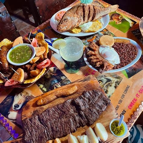 See more reviews for this business. Best Colombian in Baltimore, MD - Delicious Colombian Food, Ritchie's Colombian Restaurant, La Fonda Paisa, Arepas Pues, Song & Sazon, Luxury 360 Bar & Lounge, La Colombiana Restaurant & Bar, Lo Nuestro, Alicia's Empanadas.. 