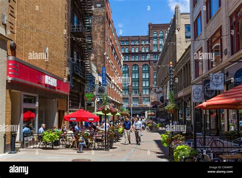 Restaurants Near East 4th Street, Cleveland, OH