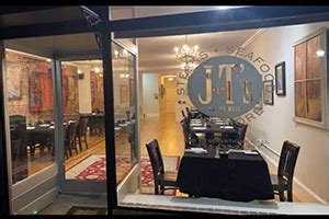 Restaurants chatham va. Hunt & Co. Restaurant and Catering. 3,143 likes · 277 talking about this · 585 were here. We’re a small town restaurant with big taste!We have a variety... 