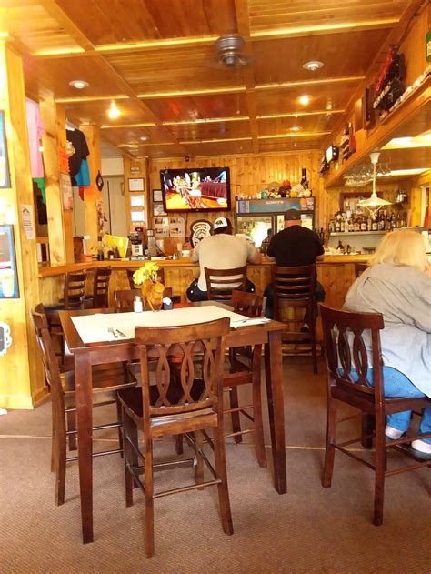 Restaurants in mount pleasant pennsylvania. Mount Pleasant SC Restaurants ; Old Village / Shem Creek Restaurants. Red's Ice House ; Coleman Boulevard / Ben Sawyer Boulevard Restaurants. Andolini's Pizza ; US ... 
