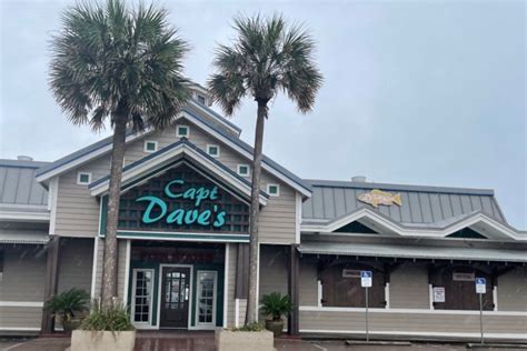 Restaurants miramar beach fl. Welcome. To Slick Lips Seafood & Oyster House. Derived from the nickname given to Amberjack who don’t have any teeth, Slick Lips is a family-friendly seafood and … 