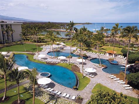 Restaurants near Marriott’s Waikoloa Ocean Club, A Marriott …