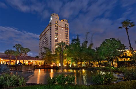 Now $159 (Was $̶3̶6̶0̶) on Tripadvisor: Renaissance Orlando at SeaWorld, Orlando. See 4,192 traveler reviews, 2,048 candid photos, and great deals for Renaissance Orlando at SeaWorld, ranked #133 of 380 hotels in Orlando and rated 4.5 of 5 at Tripadvisor.. 