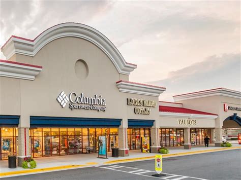 Sep 22, 2021. This Tanger Outlet location sits alongside I-75 in Locust Grove and boasts around 65 retailers. Parking is plentiful as the outlet is quite large, so while you may not find parking directly in front of the store …. 