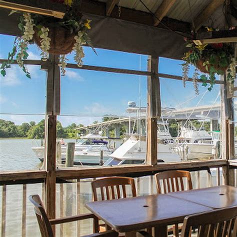 Restaurants on dauphin island. Dinner's Ready, Dauphin Island, Alabama. 9,179 likes · 106 talking about this · 199 were here. A unique cuisine alternative on Dauphin Island. Wonderful meals with a local flair, prepared daily in... 