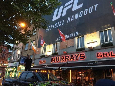 Restaurants showing ufc fights. Things To Know About Restaurants showing ufc fights. 