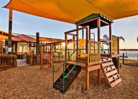 Restaurants with playgrounds near me. 