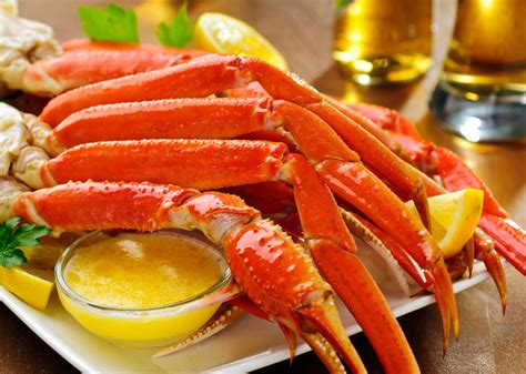 Restaurants with snow crab legs near me. Informal seafood chain serving crab buckets & stuffed shrimp, plus American comfort dishes. 