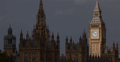 Restoration of crumbling UK parliament slips beyond next election 