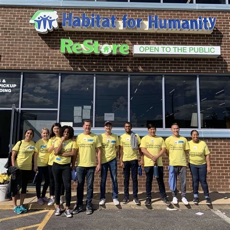 Restore alexandria. Alexandria ReStore. 869 South Pickett Street Alexandria, VA 22304. Tel: (703) 360-6700. Business Hours. Monday-Friday:10 am-6 pm Saturday: 9 am-5 pm. Sunday: Closed. Donation Drop Off Hours: Monday-Saturday 10 am-4 pm. To drop off your donation: Drive around to the back of the store, where you’ll see a sign at our bay doors. 