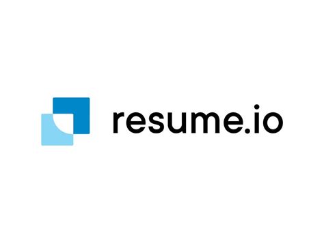 Resumeio. Resume.io editor automatically updates your resume preview allowing you to see the changes made right away. The website is straightforward with its modern setup so you don’t have to guess where to go and what part to click. You may create an account without any fee. It is a minimalist CV builder so that you can make one faster. 