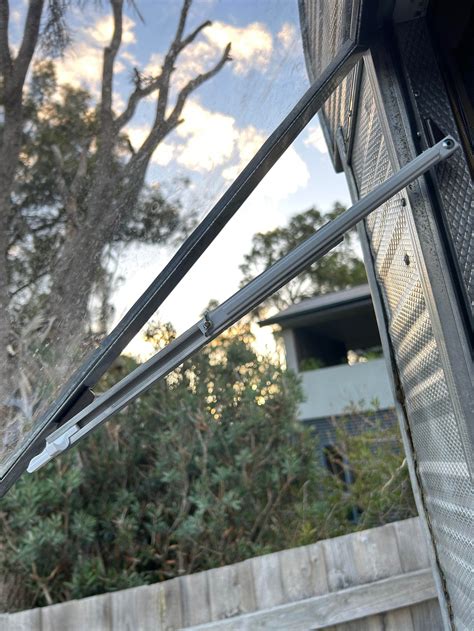 Retro caravan window stays nz.  All makes covered Swift, Bailey, Elddis, Co...