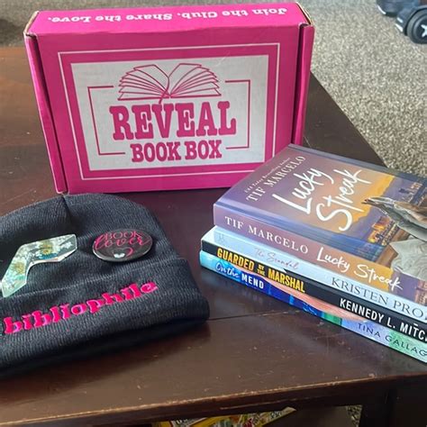 Reveal book box. I LOVE Romance Reveal Book Box. I LOVE Romance Reveal Book Box! It is such a fun book subscription that challenges you to try reading things new and to not judge a book by its cover. I've gotten books I normally wouldn't have even grabbed off the shelf but have ended up being great reads that I don't want to put down once I start reading. I am ... 