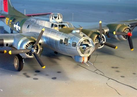 Revell B 17g Flying Fortress Google Search Model Aircraft Aircraft Modeling Boeing