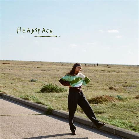 Review: "Headspace" - Grace Grundy