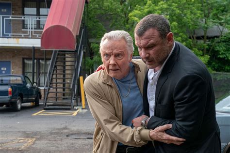 Review: ‘Ray Donovan, The Movie’ (four Irishmen and a funeral)