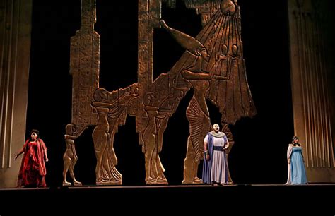 Review: Aida: Outmatched by the Set - Arts - The ... - The Austin …