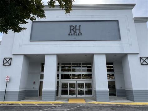 Restoration Hardware, Inc. is now hiring a Outlet Sales
