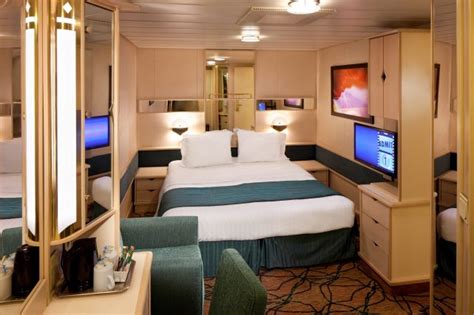 Rhapsody of the seas room layout. Our expert Royal Caribbean Rhapsody of the Seas review breaks down deck plans, the best rooms, dining, and more. Check out the best Royal Caribbean Rhapsody of the … 
