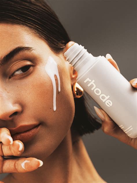 Rhode glazing milk. After morning or night cleansing, glaze face with 1-2 pumps. *rhode trick: mix with your favorite foundation for a dewy, skin-first makeup look. ... BUY Glazing Milk - £30.00 For glazing milk BUY Glazing Milk - £30.00 BUY Glazing Milk - £30.00 BUY Glazing Milk - £30.00 BUY Glazing Milk - £30.00. the kit the rhode kit. £96.00. Four skin ... 