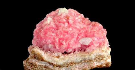 Rhodochrosite: Meaning, Healing Properties, Benefits and Uses