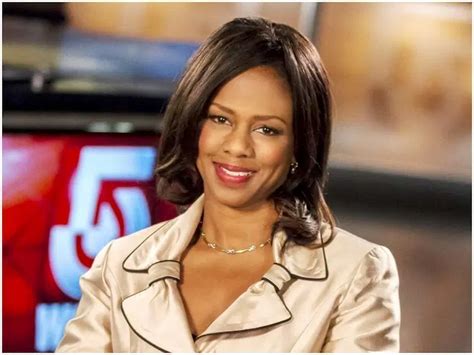 Rhondella Richardson is an American Emmy award-winning journalist/anchor. She is currently working as a co-anchor of WCVB-TV NewsCenter 5’s weekend morning …