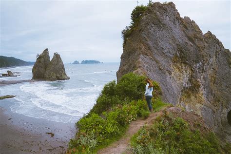 Rialto Beach Trail -Hike To Hole In The Wall - We Live A Lot