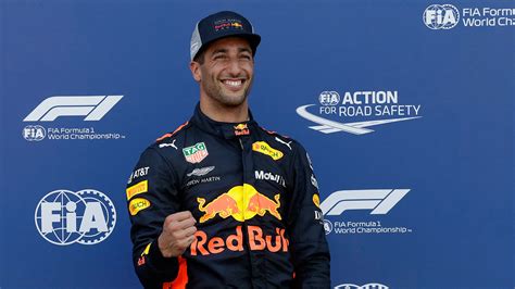 Ricciardo has plenty to smile about as he makes his F1 return at Hungarian GP