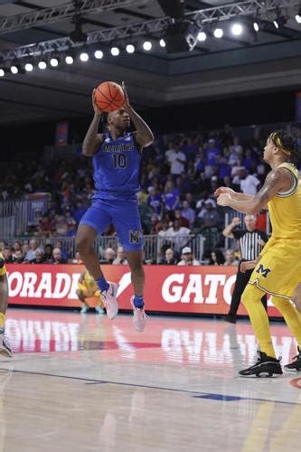 Richard hits 5 3s, scores 17 points, Samuel adds double-double in Florida’s 96-57 win over Grambling
