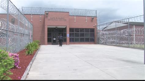 Although Richland County leaders say jail changes that began last November will take well into mid-2024, progress is happening. At Tuesday night's detention center ad hoc committee meeting .... 