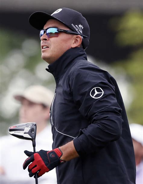 Rickie fowler sunglasses. Fowler set a tournament record when he carded an eight-under 62 at Los Angeles Country Club. He got to enjoy the occasion for about 20 minutes before Schauffele sank a tricky par putt on No. 9 to ... 