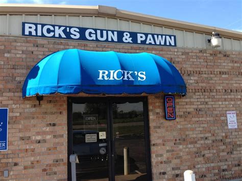 Ricks pawn shop. Aug 29, 2022 · Suffice to say, the business-savvy lead of "Pawn Stars" doesn't appear to be hurting for money in the least. According to Celebrity Net Worth, Rick Harrison is currently sitting at $9 million ... 