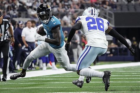 Ridley has 2 catches in 1st game in almost 2 years as Jags get 28-23 preseason win over Cowboys