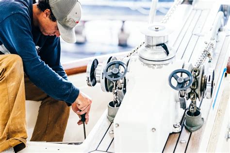 Rigging Technician - Lynnhaven Marine