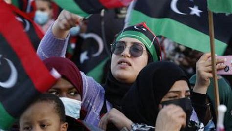 Rights group urges eastern Libya to free singer, blogger