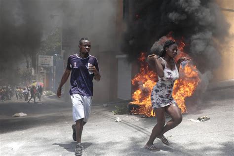 Rights group urges rapid international intervention to end spiraling gang violence in Haiti