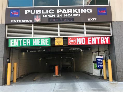 Rightway jfk parking. Truck parking and storage can be a challenge for truckers. Finding the right spot to park and store your truck can be difficult, especially if you’re on the road for long periods o... 